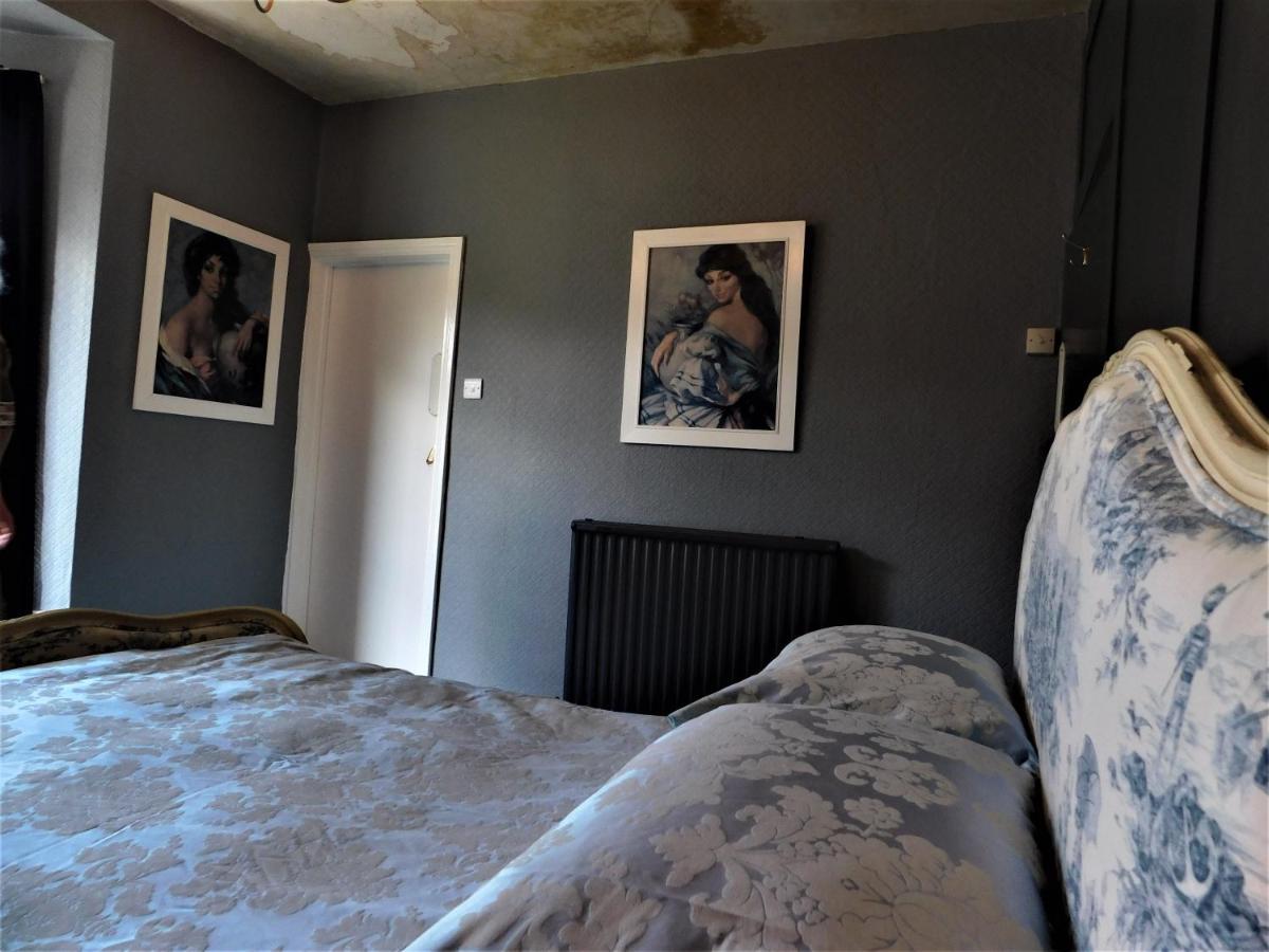 The Bear Bread Bakery B&B, Ensuite Rooms Above The Bakery, Colyton 外观 照片