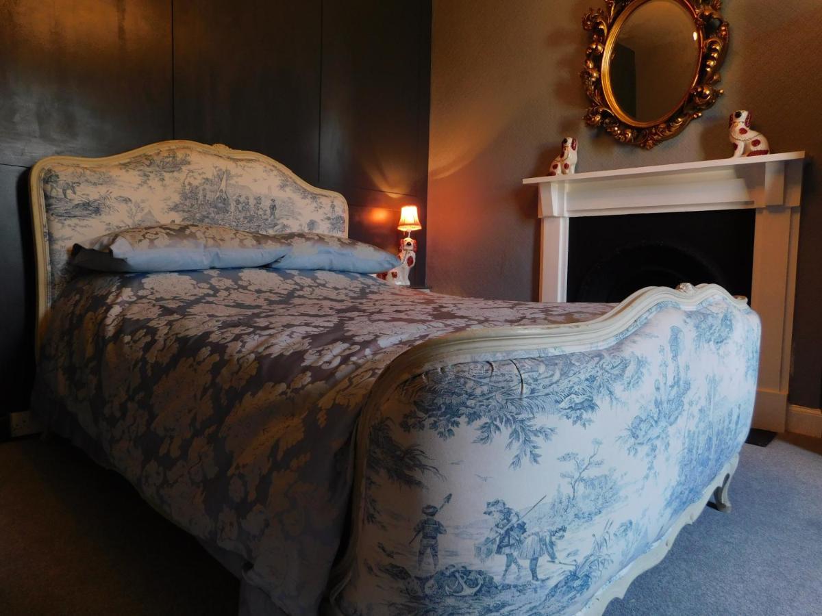 The Bear Bread Bakery B&B, Ensuite Rooms Above The Bakery, Colyton 外观 照片