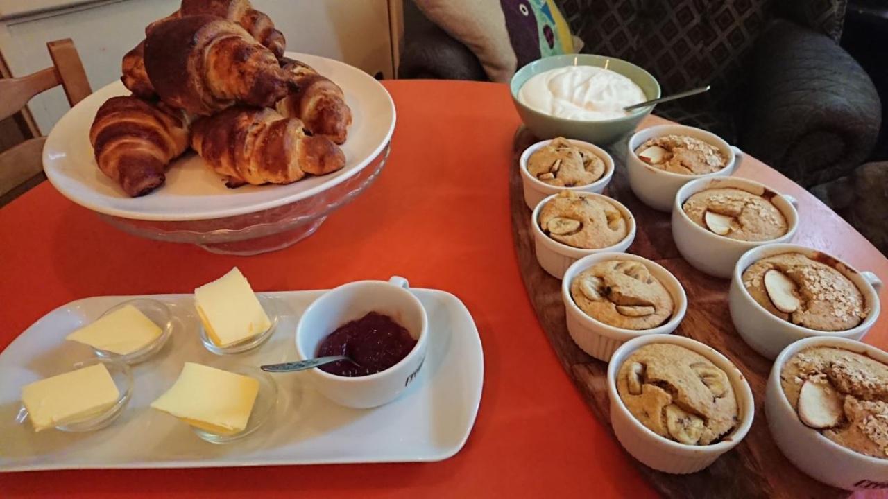 The Bear Bread Bakery B&B, Ensuite Rooms Above The Bakery, Colyton 外观 照片