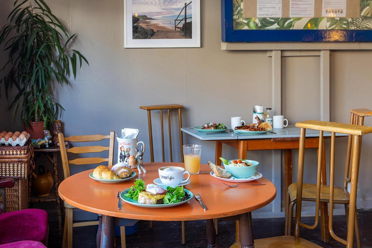 The Bear Bread Bakery B&B, Ensuite Rooms Above The Bakery, Colyton 外观 照片